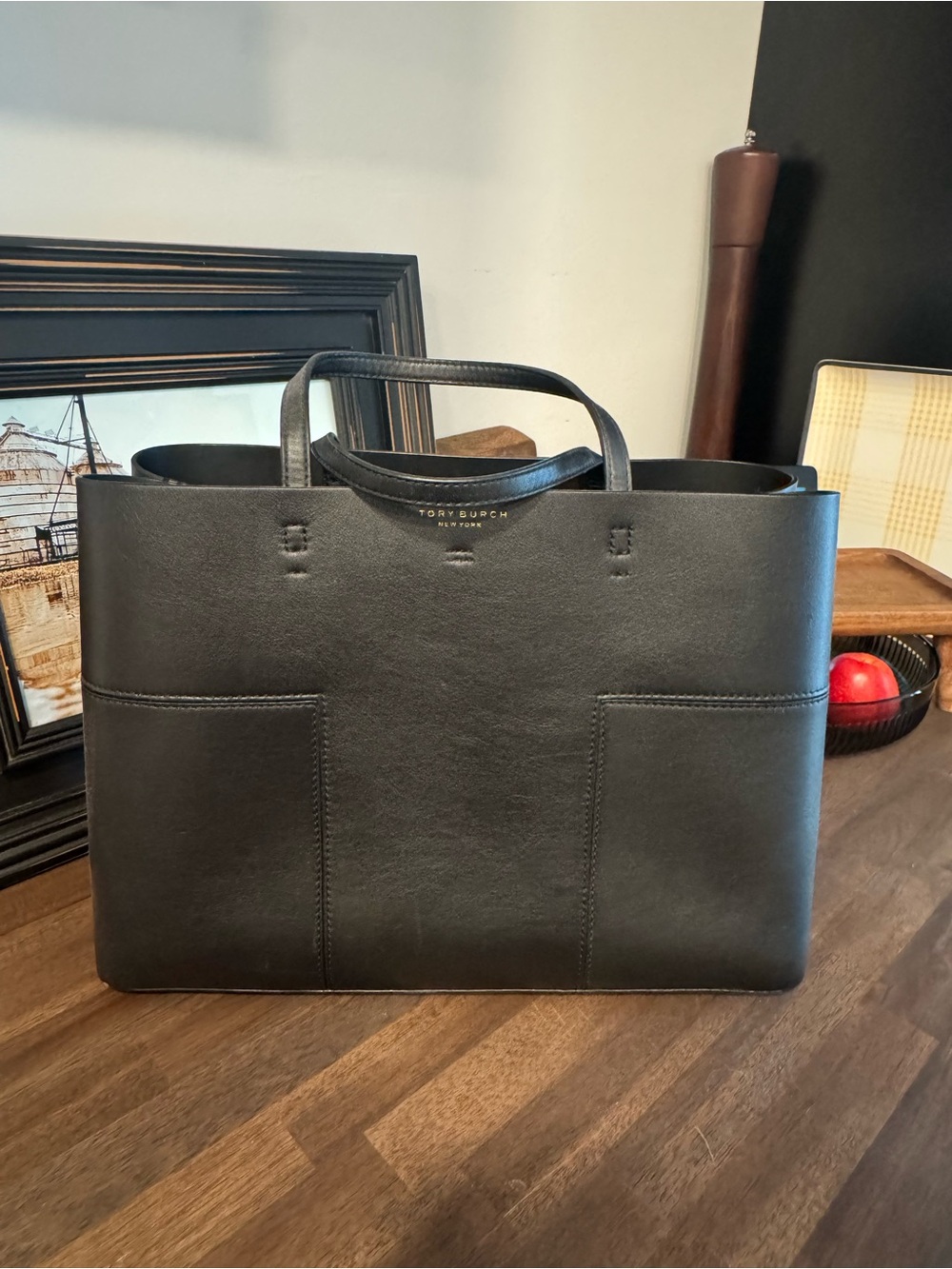 Tory Burch Black T tote bag